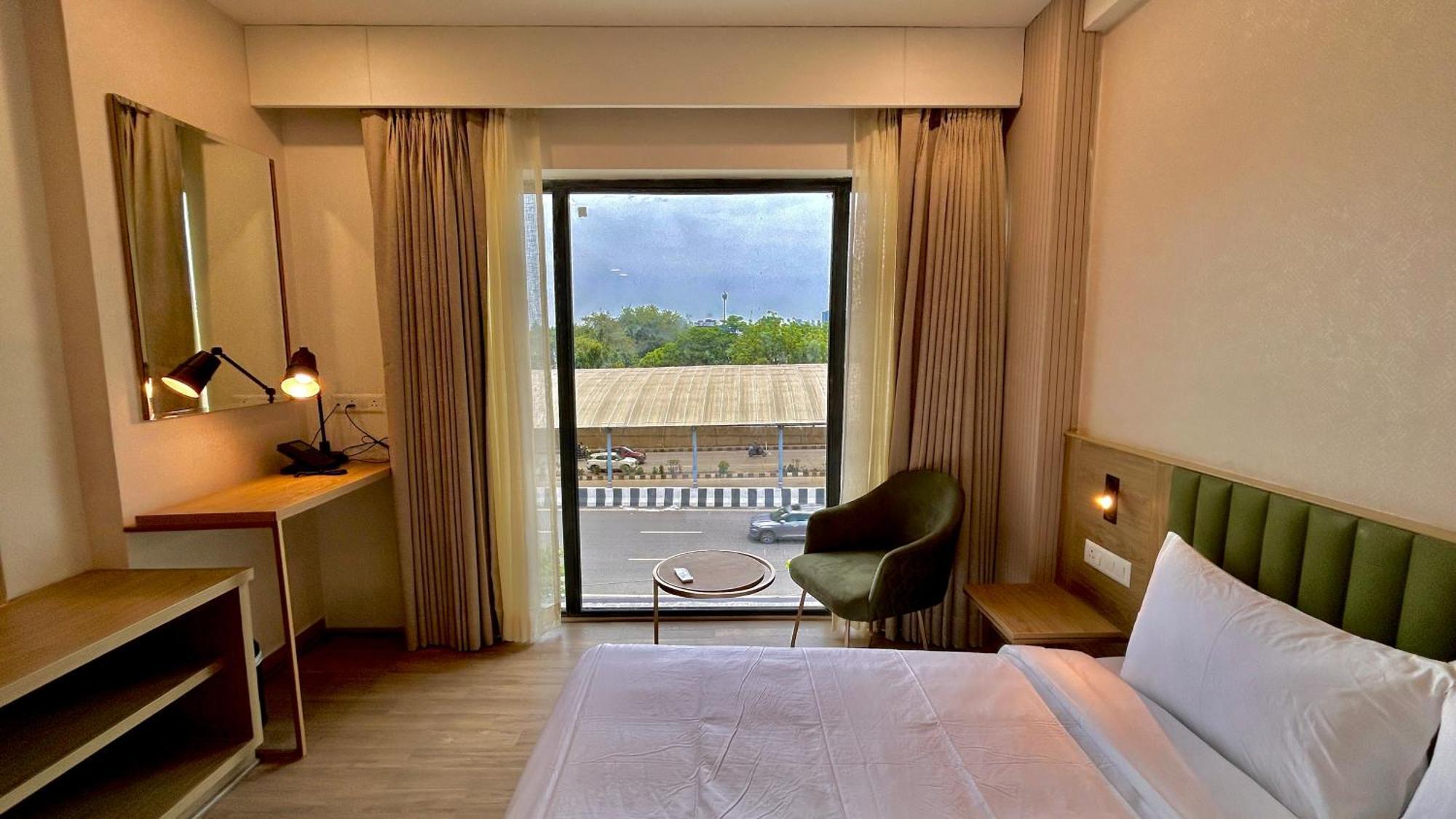 Hotel Limon & Banquet Sector 29, Gurgaon Extérieur photo